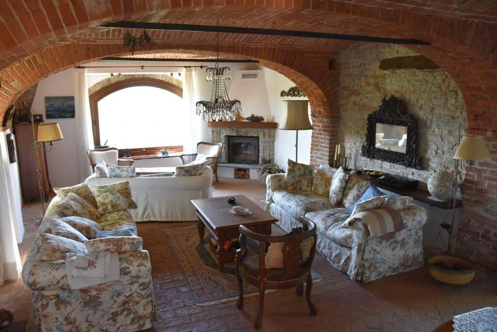 Rustico Im Piemont Mit Panorama Villa Clavesana Exterior photo